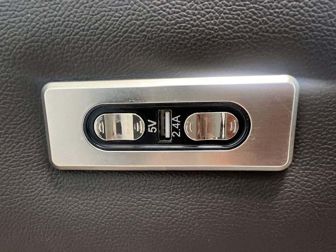 ニトリ 電動リクライニングパーソナルチェア LE01 ソファ