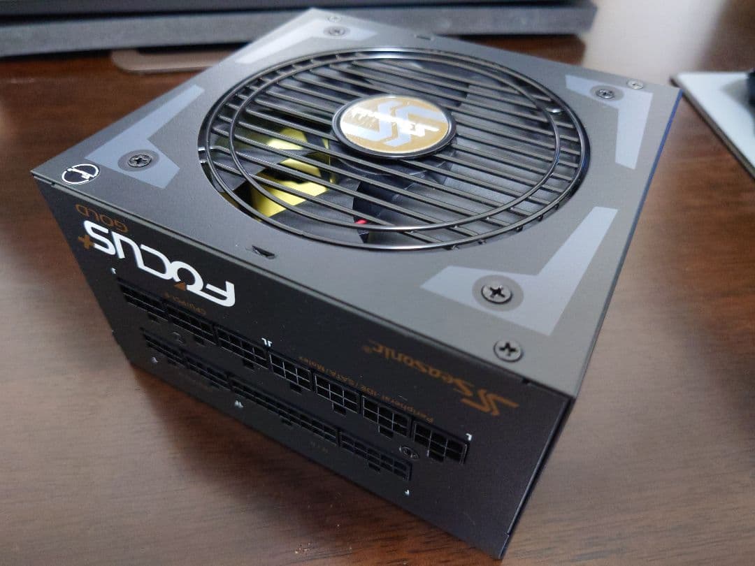 【極美品・付属品完備】Seasonic FOCUS PLUS 650 Gold