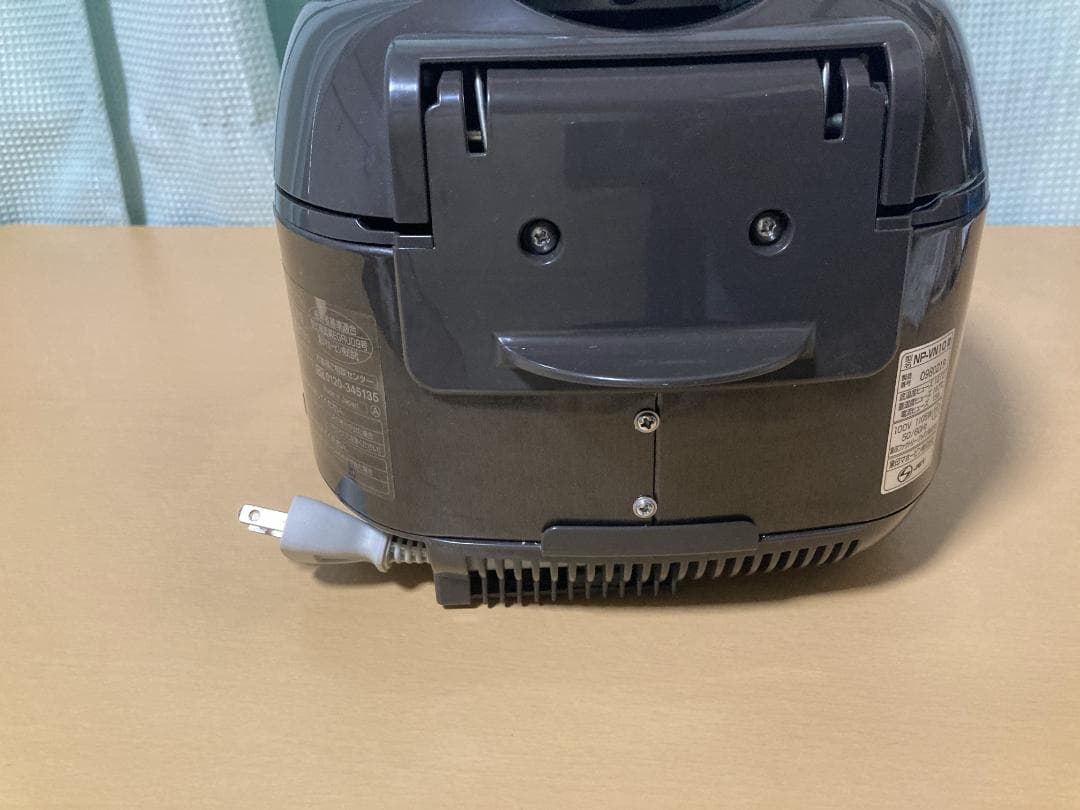 ★★★ZOJIRUSHI IH炊飯ジャー 極め炊き 象印 NP-VN10★★