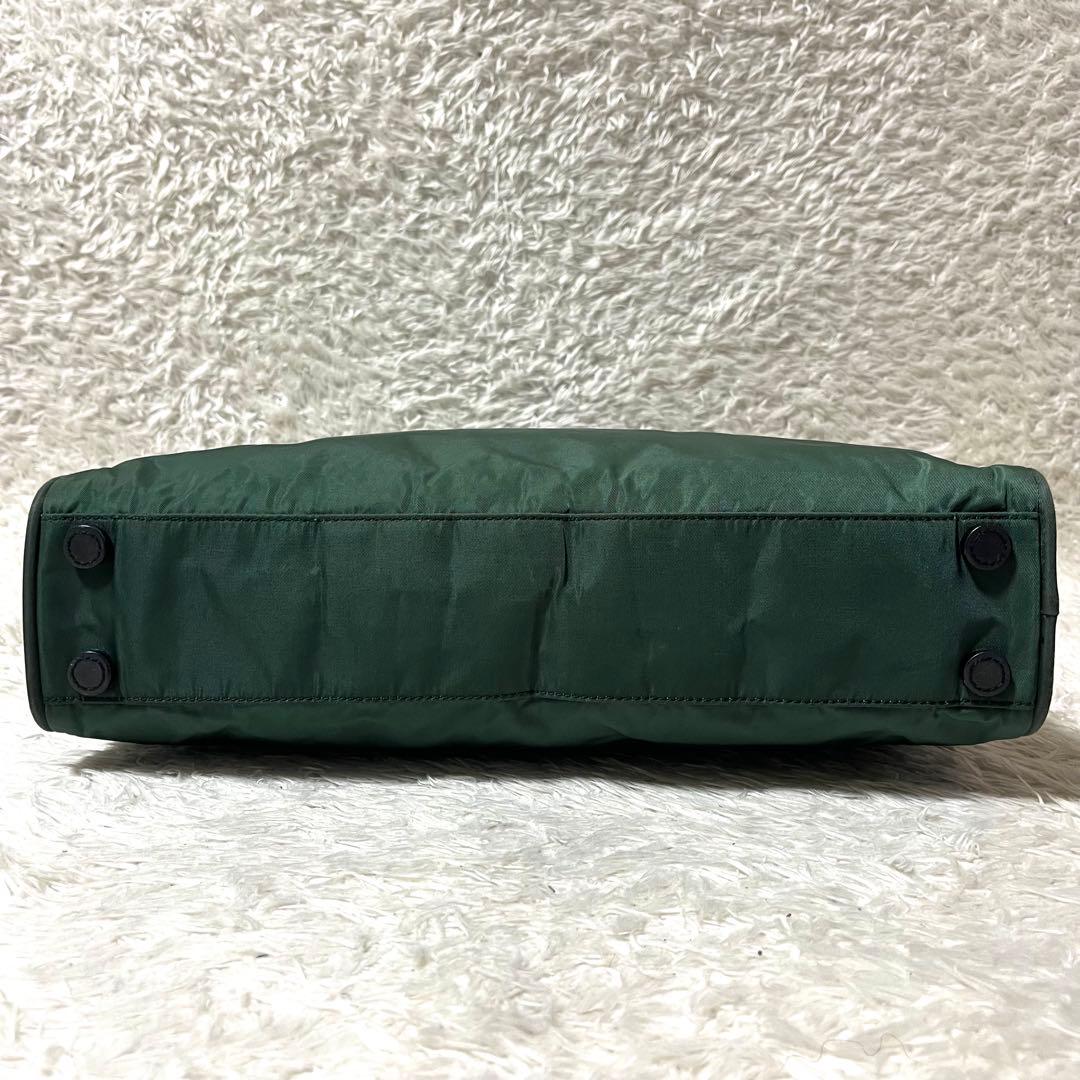 ✨超激レア✨PRADA ビジネスバッグ 3気室 三角ロゴプレート カデナ 南京錠