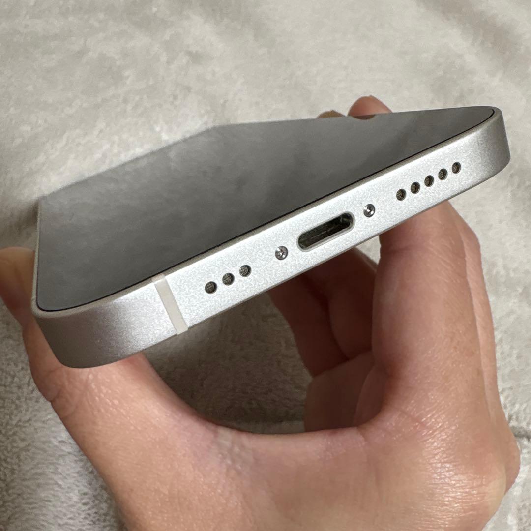 【値下げ】iPhone13