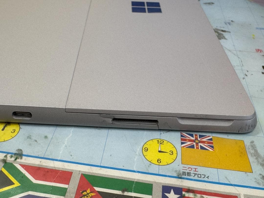 Surface Go 2 10.5型 8GB LTE Office2024 軽量