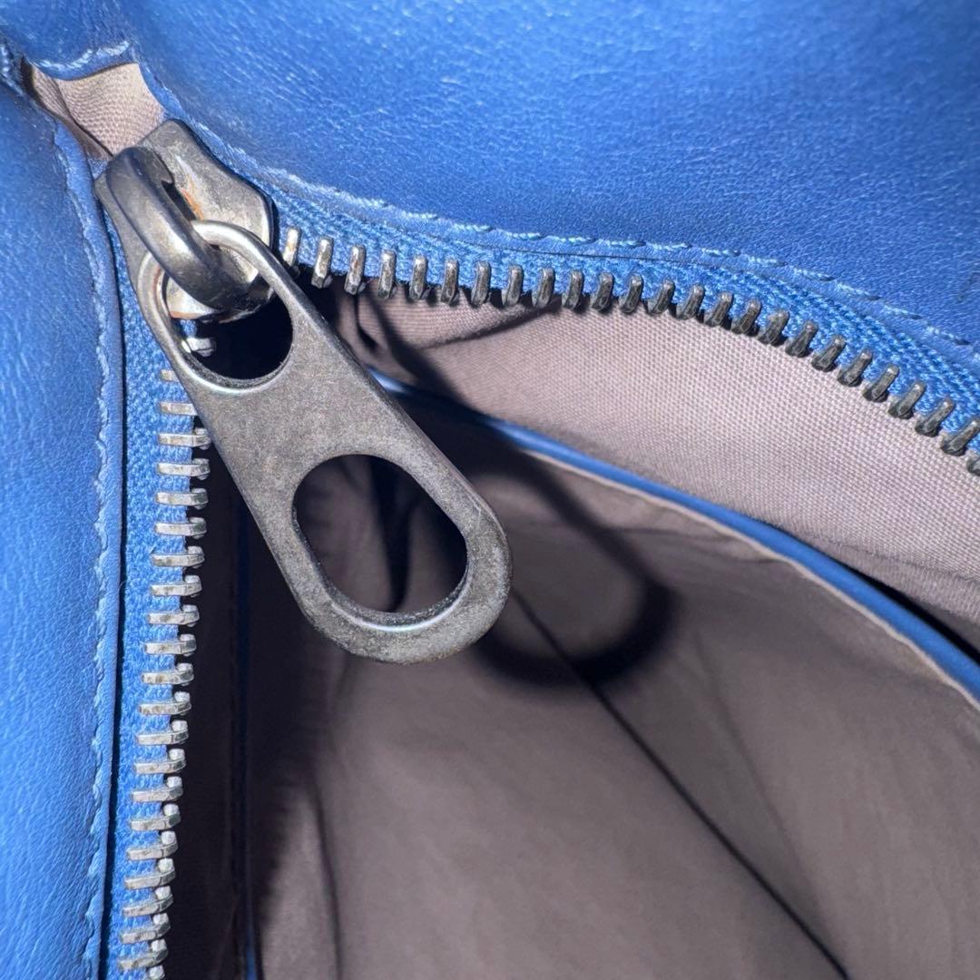 BOTTEGA VENETA イントレチャート　ショルダーバッグ