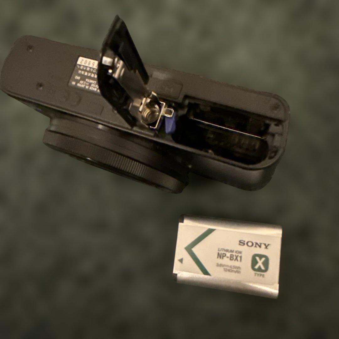 ソニーSONY DSC-RX100 初代コンデジ 箱/バッテリー/ストラップ付