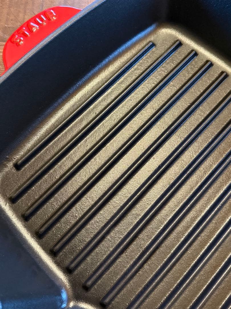 STAUB ストウブ アメリカンスクエアグリル 26cm グリルパン チェリー