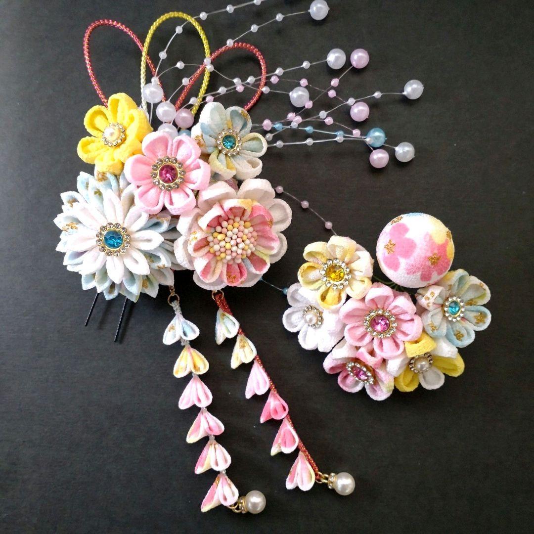 七五三髪飾り　カラフル　つまみ細工　成人式　和装　髪飾り