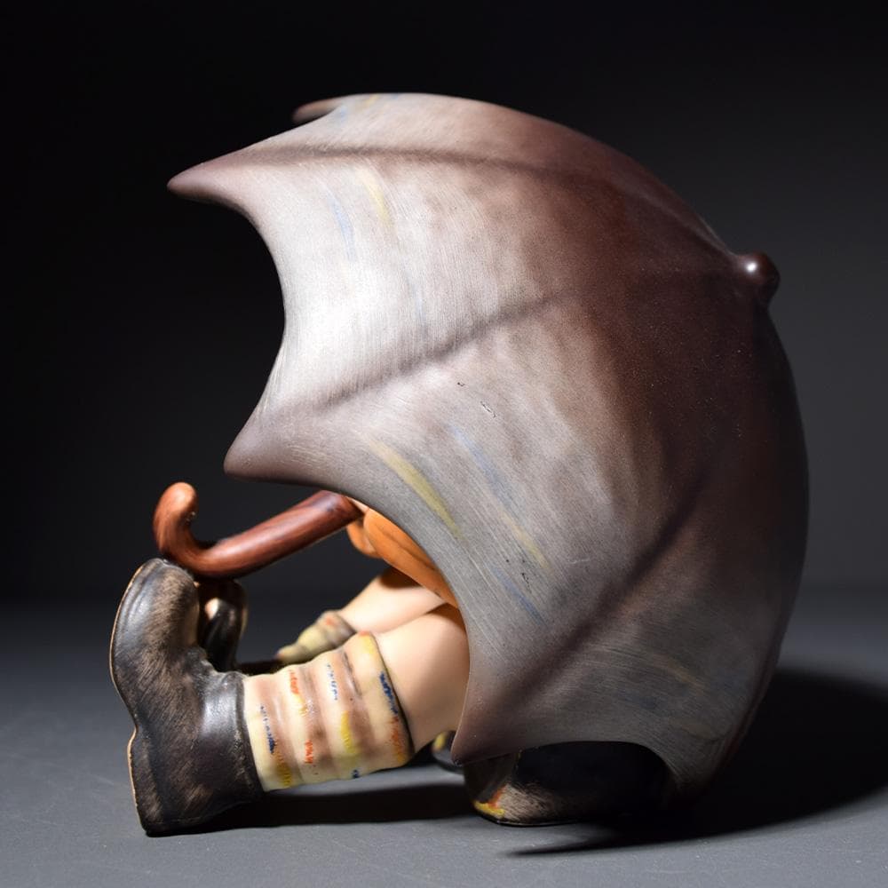 ドイツ Goebel ゲーベル 傘の少年 傘の少女 フンメル人形 フィギュリン