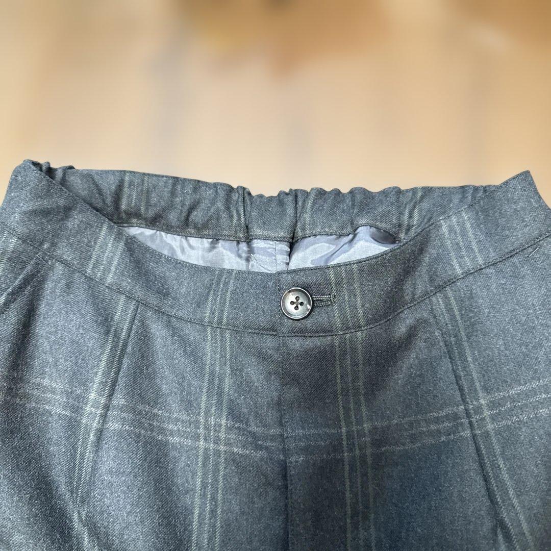 【未使用品】マドモアゼルノンノン　ウール100%ガウチョパンツ チャコールグレー