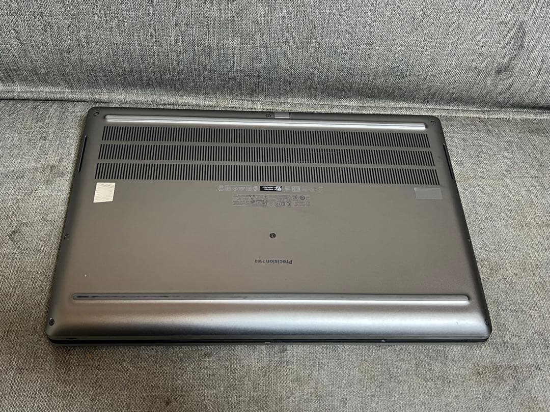 DAO NGUYEN PHUC HAU専用 Precision 7560