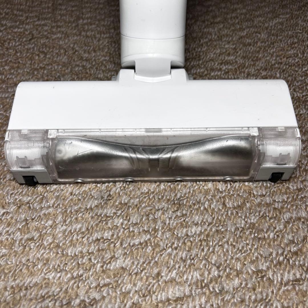 Panasonic MC-NS10K コードレス掃除機 2022年製