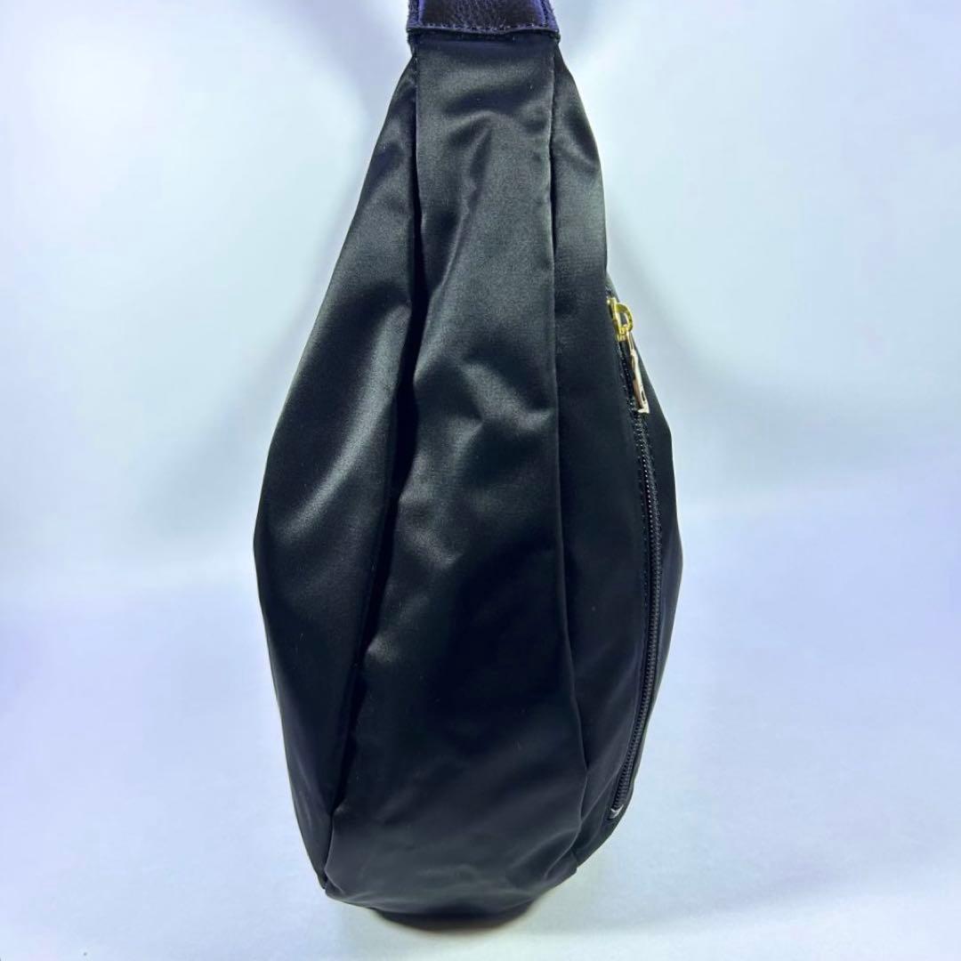 レア✨russet クラウズナイロンラウンドビッグショルダーバッグ ゴールド金具