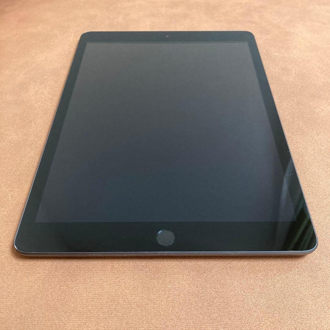 978【早い者勝ち】電池最良好☆iPad8第8世代 128GB WIFIモデル☆