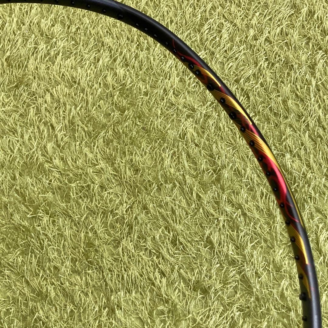 【美品】YONEX NANOFLARE 800 4U5G 廃盤品