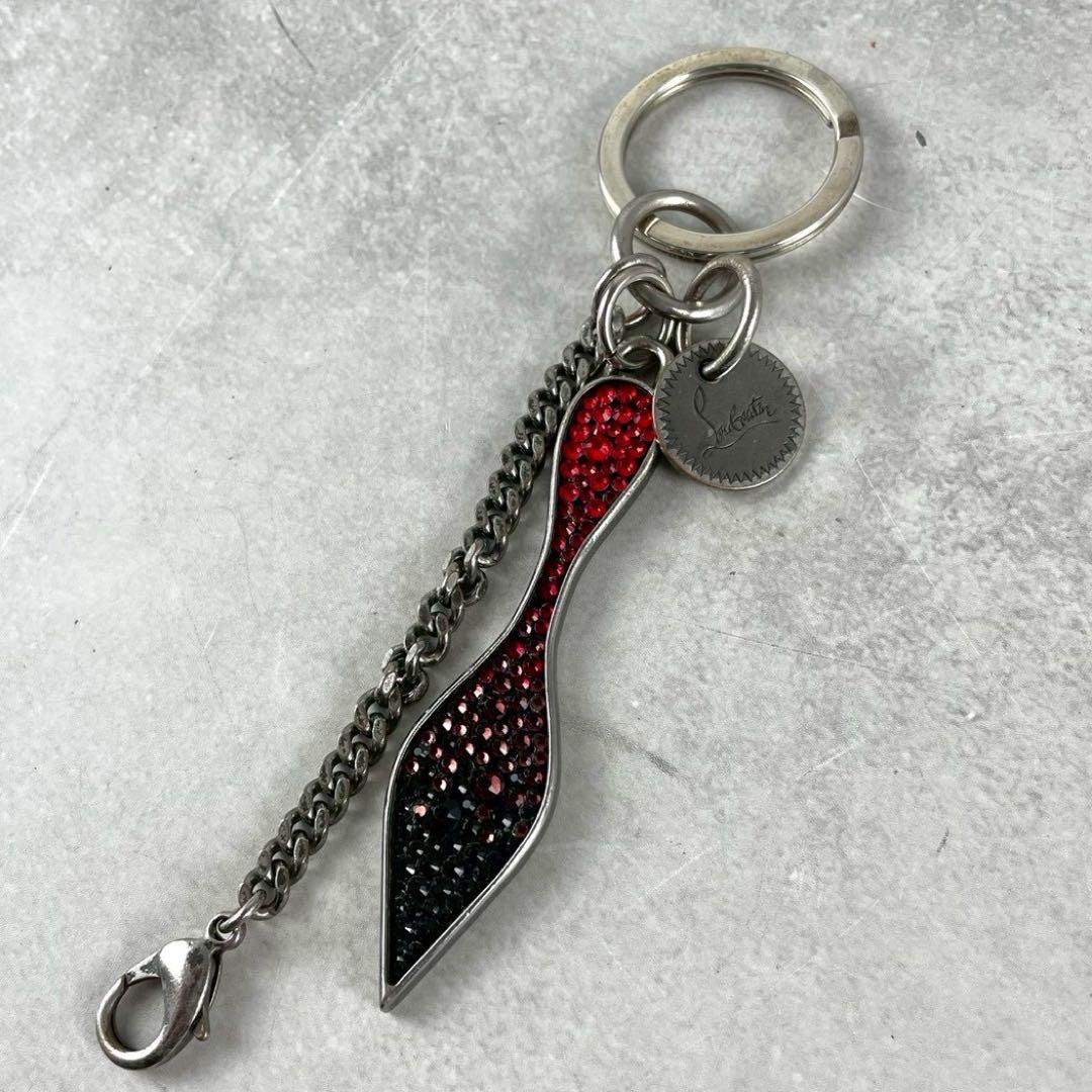【極美品】クリスチャンルブタン キーリング レッドソール ロゴ金具 赤