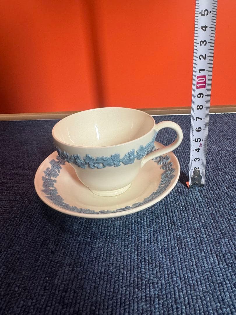 2046 ウェッジウッド クイーンズウェア カップ＆ソーサ1客　鉢1客　皿1客
