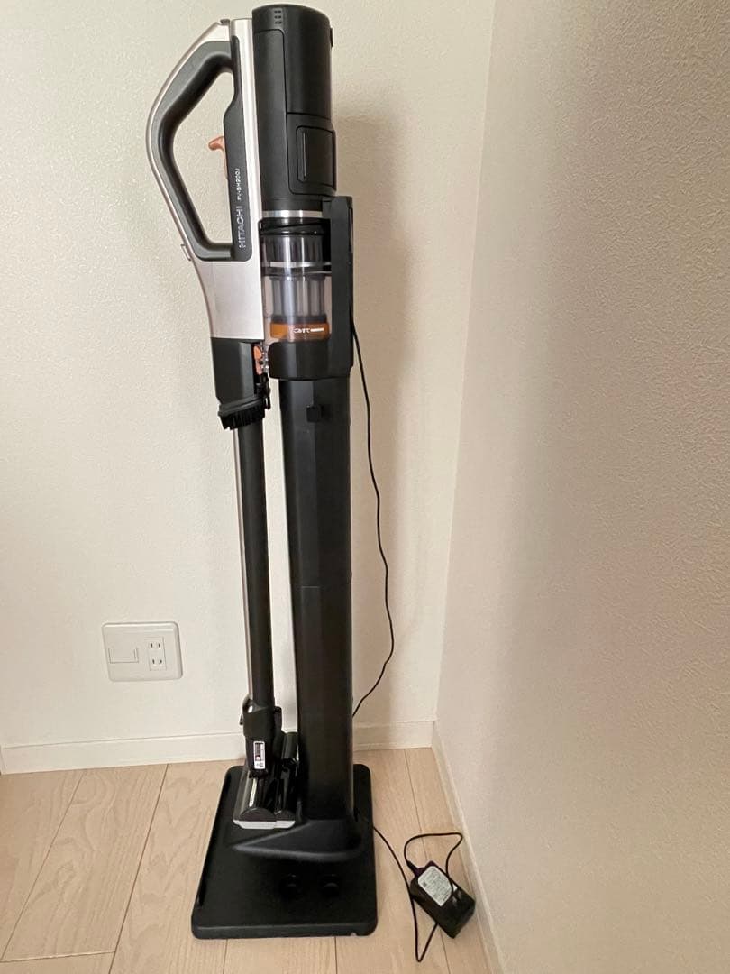 日立 コードレス掃除機 PV-BH900J