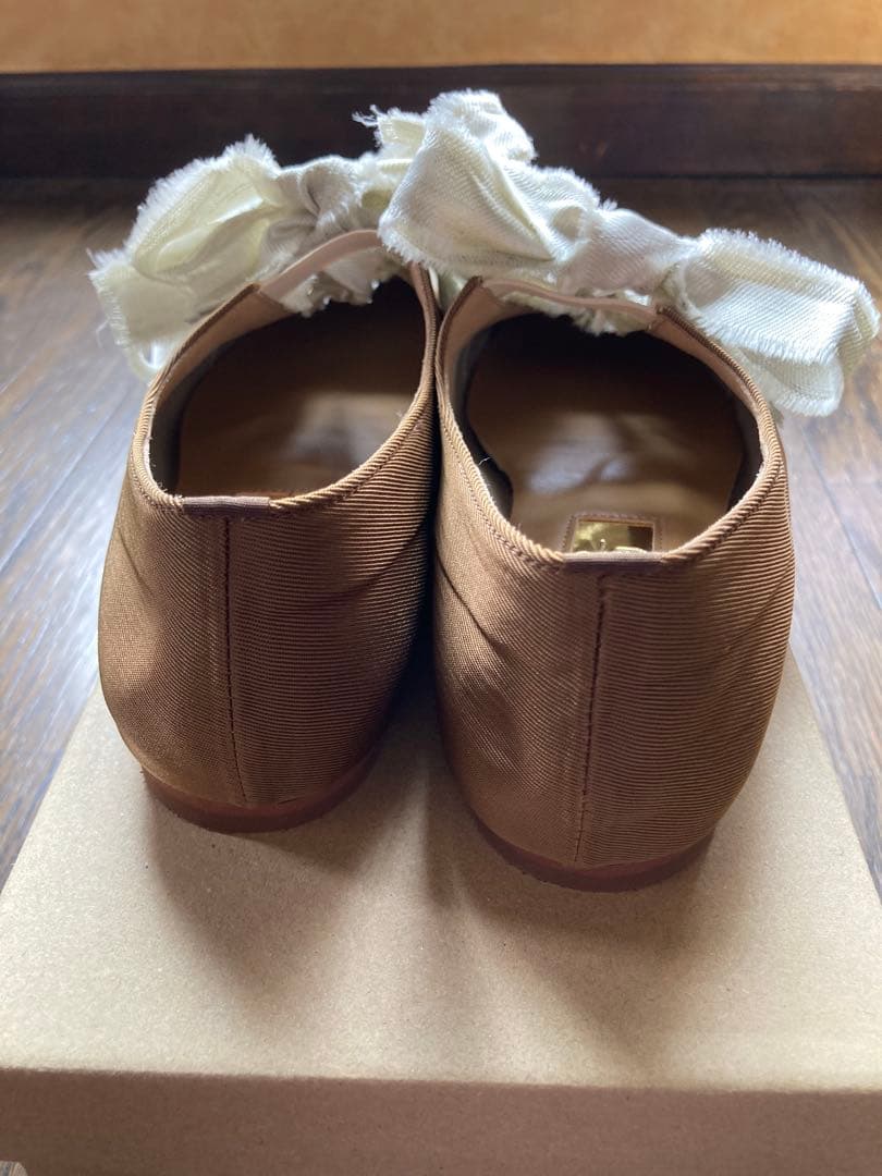 【新品】LE TALON GRISE ルタロン　サテンリボンバレリーナ