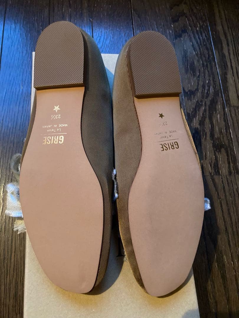 【新品】LE TALON GRISE ルタロン　サテンリボンバレリーナ
