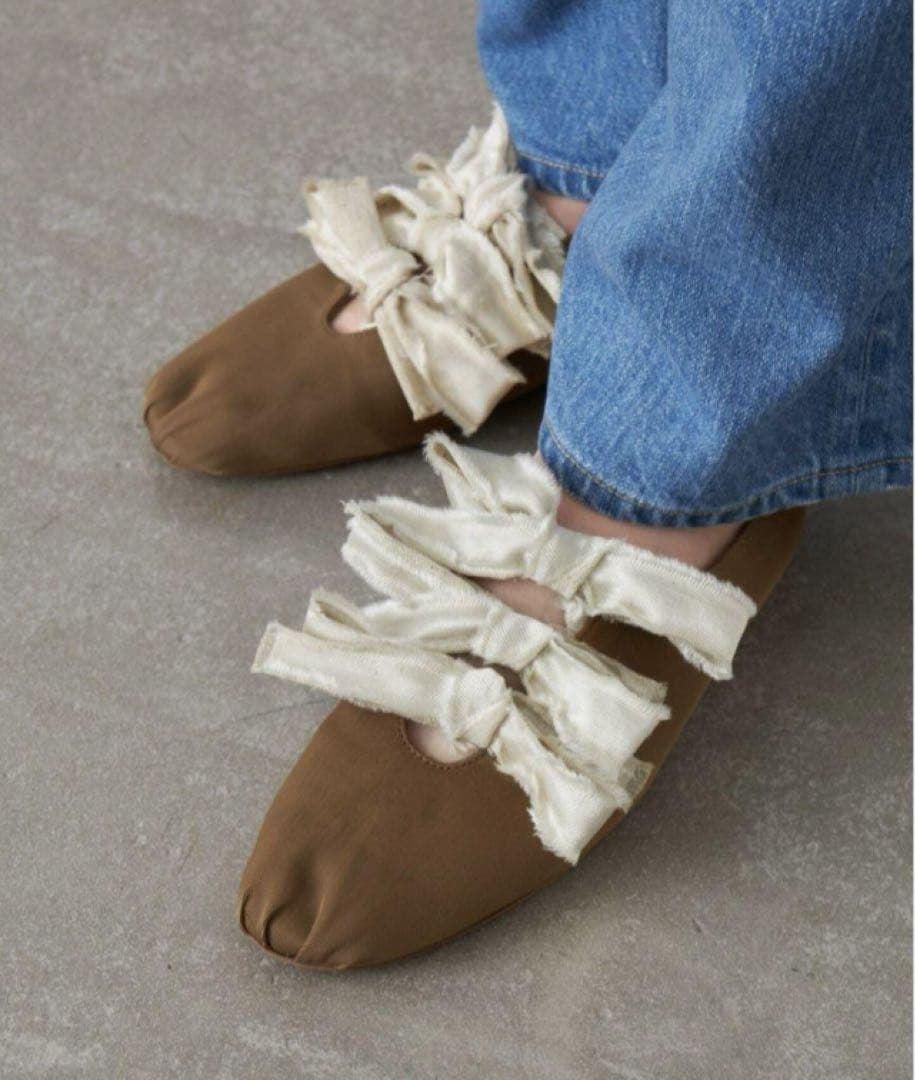 【新品】LE TALON GRISE ルタロン　サテンリボンバレリーナ