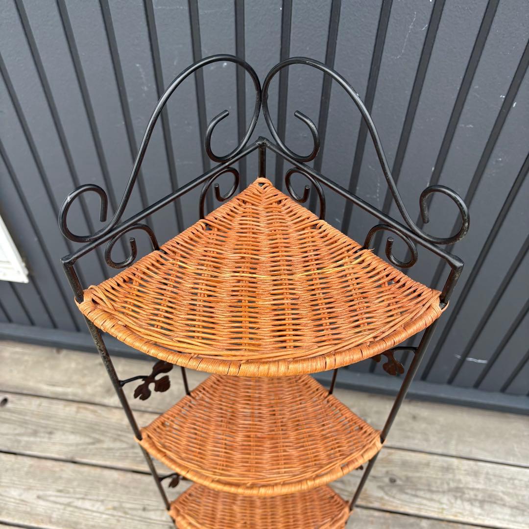 北欧レトロ ラタン＆花柄アイアン トイレラック サニタリー収納 スリム 飾り棚