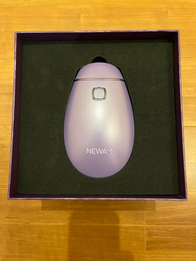 NEWA+ Plus Wireless Edition 美顔器