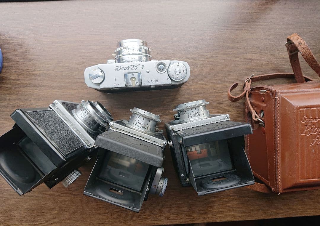 リコー RICOH 2眼 3台、35ミリ 1台、合計4台