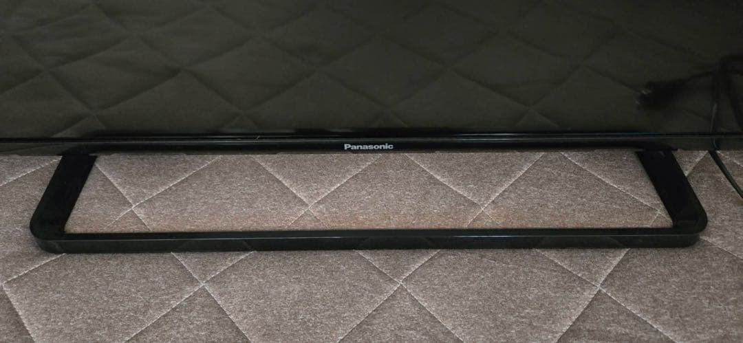 【最終値下】パナソニックVIERA 43V型テレビ ！スタンド、リモコン付き