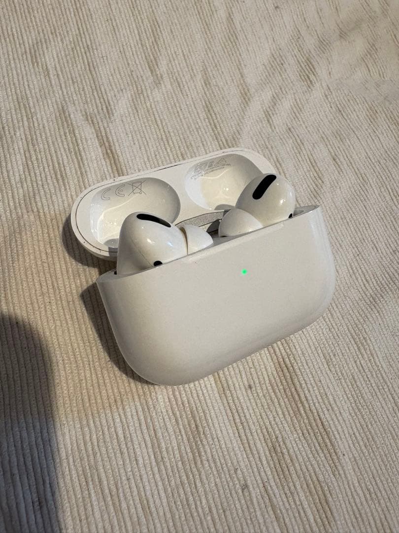 AirPods Pro 第一世代 Apple イヤホン