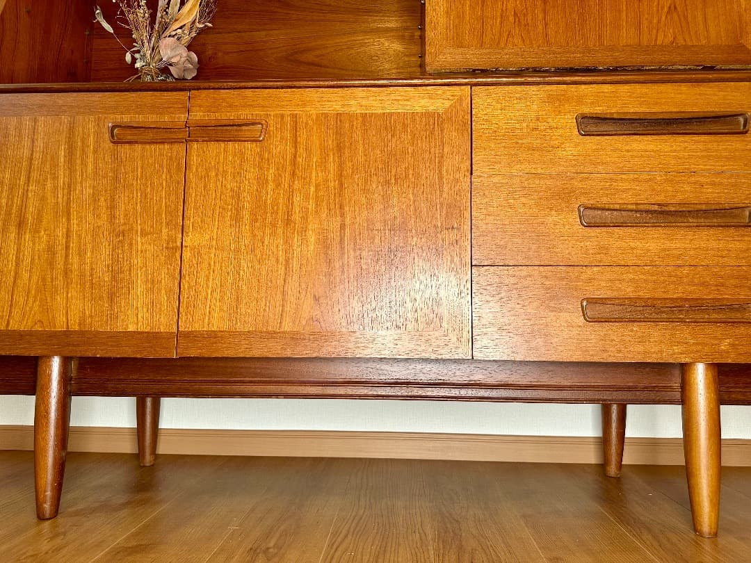 イギリス ヴィンテージ サイドボード ミッドセンチュリー