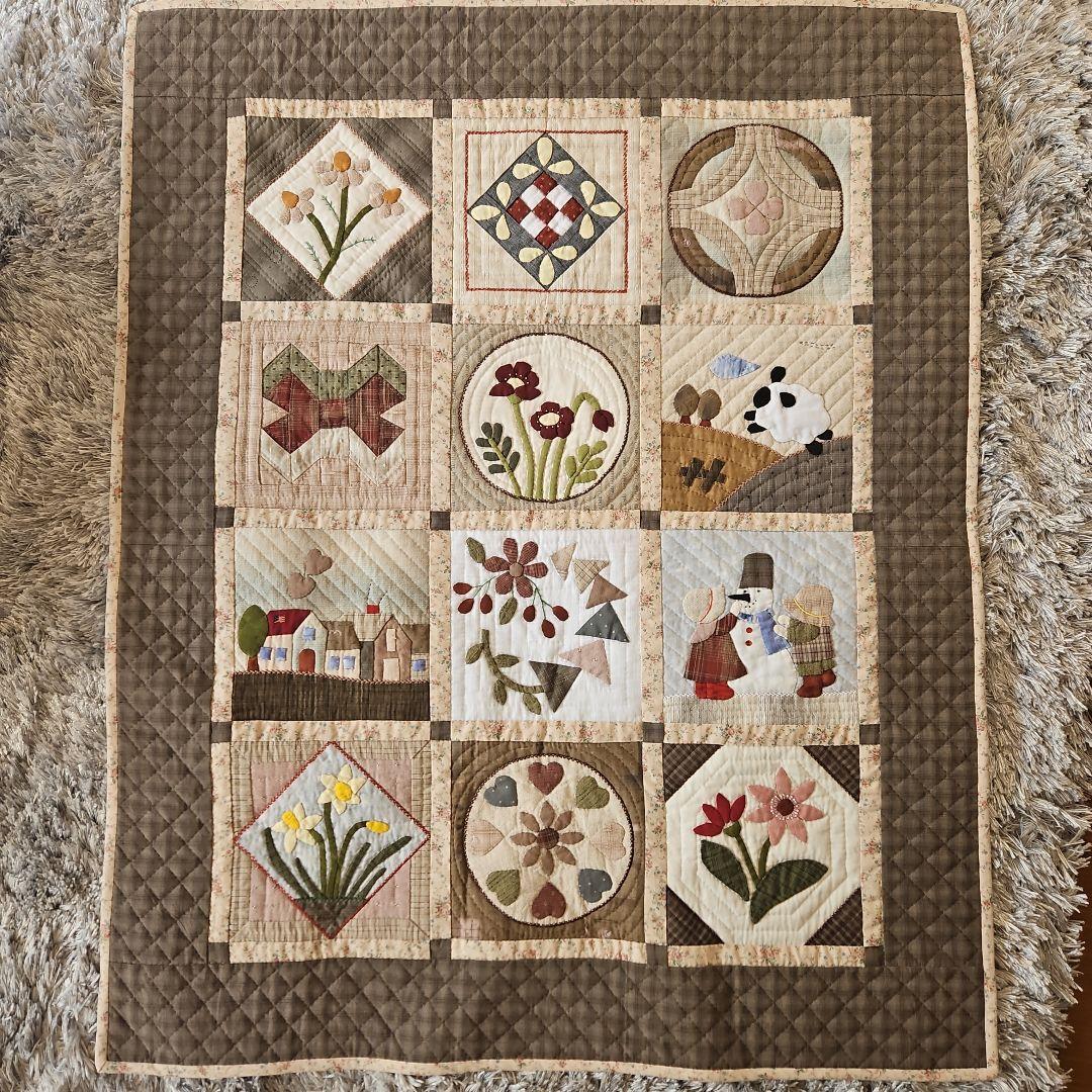 ✨マンスリーキルト✨パッチワークタペストリー