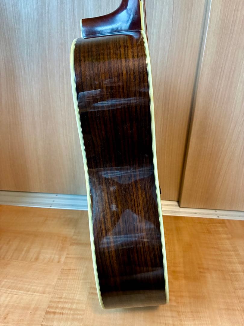 Morris W-50 アコースティックギター（日本製）ハードケース付