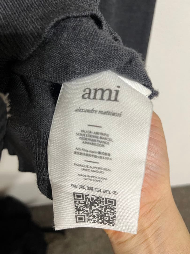 アミパリ　ニット