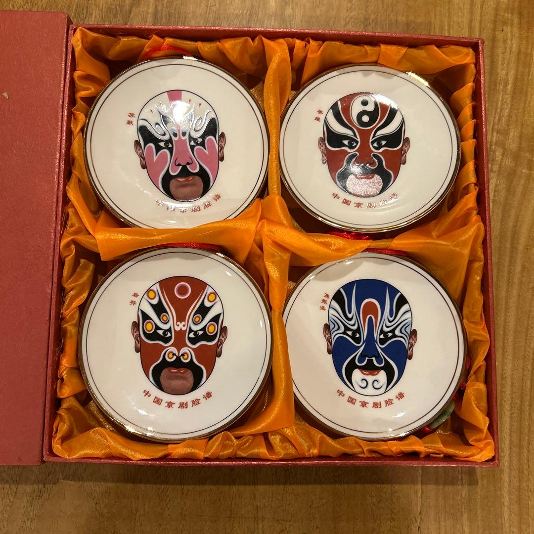 中国製　京劇　飾り皿4枚　下げ皿