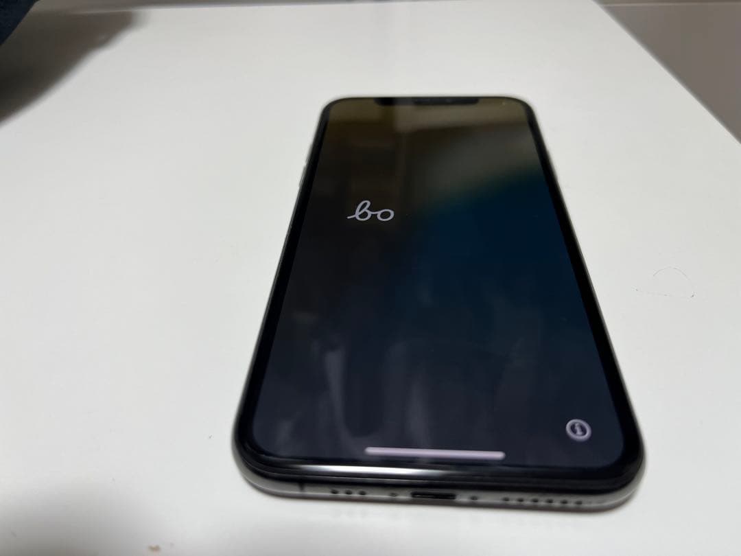 iphone xs 美品！