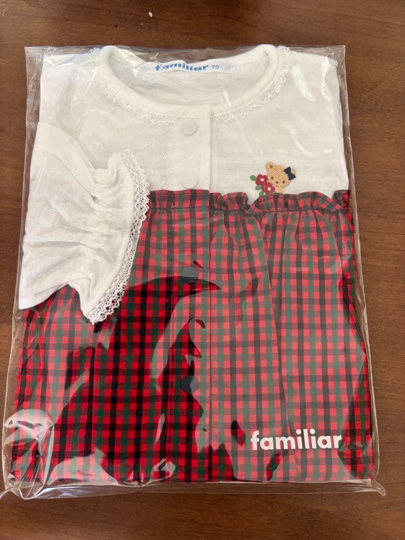 最終価格未開封familiarファミリアカバーオール 年中70cm長袖ロンパース