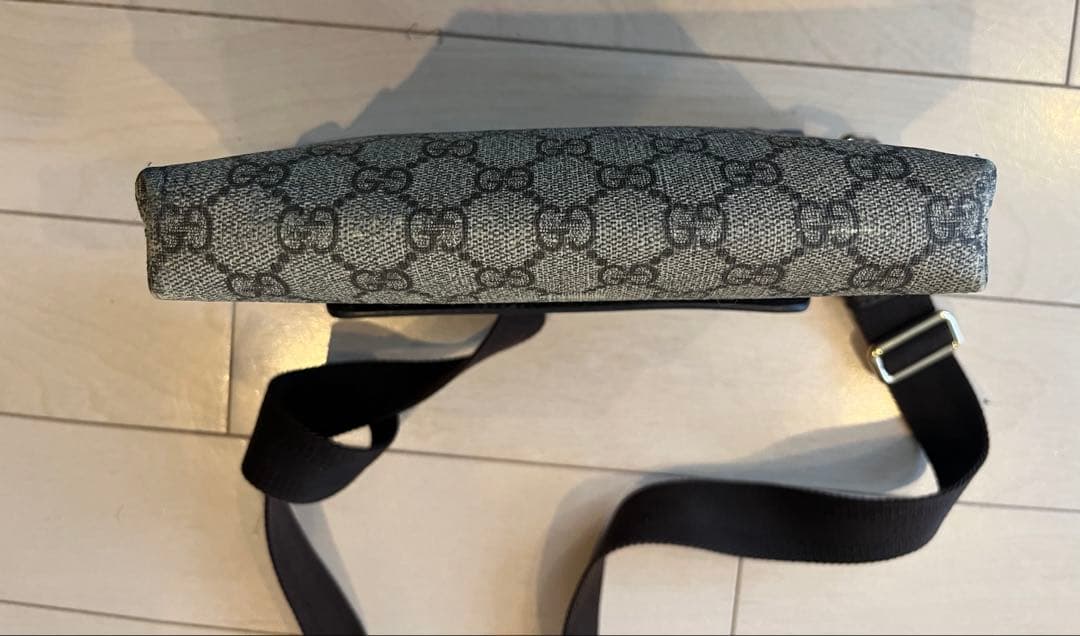 GUCCI GGパターン メッセンジャーバッグ