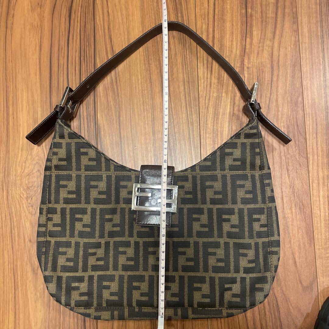 FENDI ズッカ柄　ショルダーバッグ