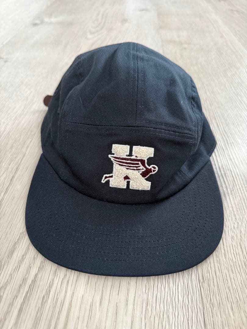 新品未使用品タグ付き KITH ネイビー キャップ Fサイズ