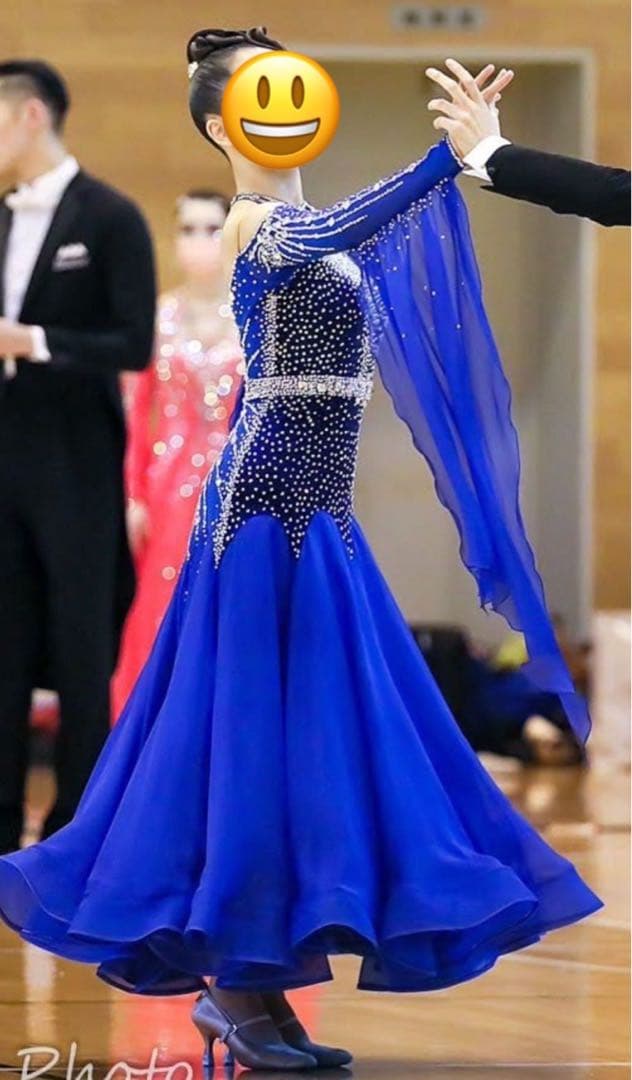 青スワロフスキードレス