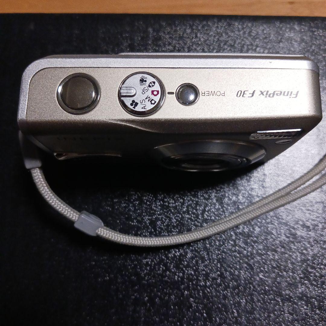 富士フィルム FUJIFILM FinePix F30 3x