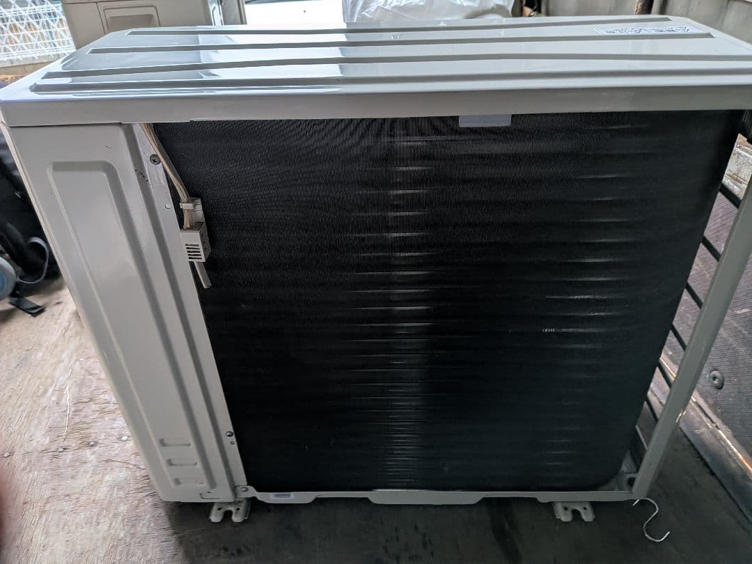 アイリスオーヤマ・ルームエアコン・IKF-225G・2024年製・主に６畳用