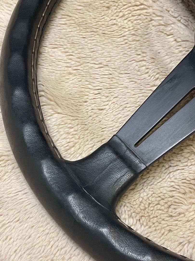 ナルディ　パーソナルステアリングホイール、クラシック360mmレザーモデル