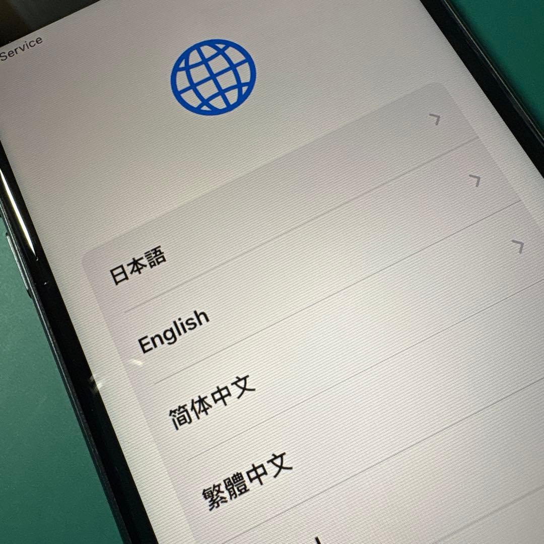 iPhone SE 第三世代　ブラック　ジャンク品　傷あり