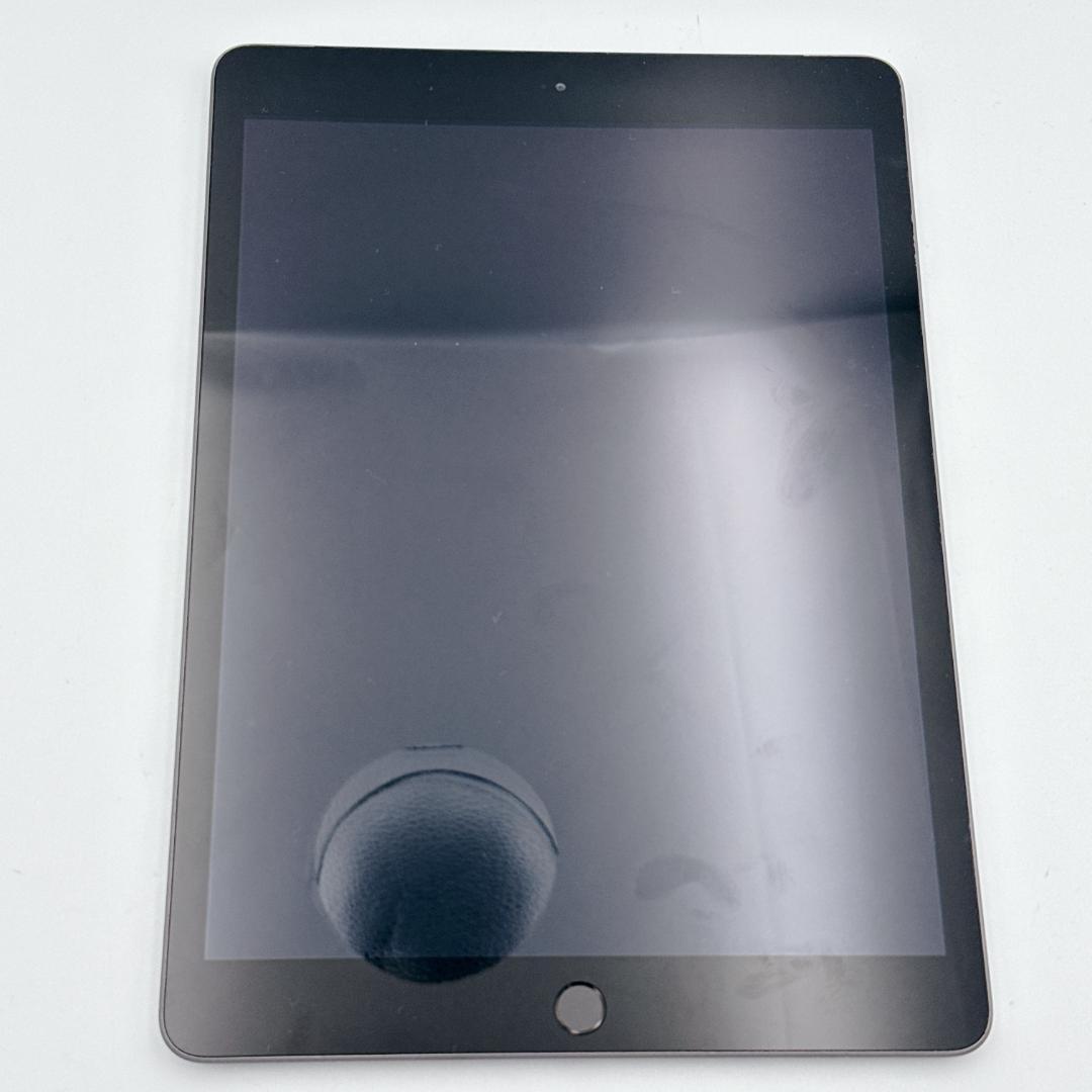 【良品】iPad (第7世代) 32GB Wi-Fi+Cellularモデル