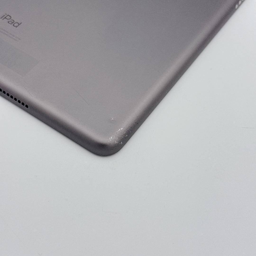 【良品】iPad (第7世代) 32GB Wi-Fi+Cellularモデル