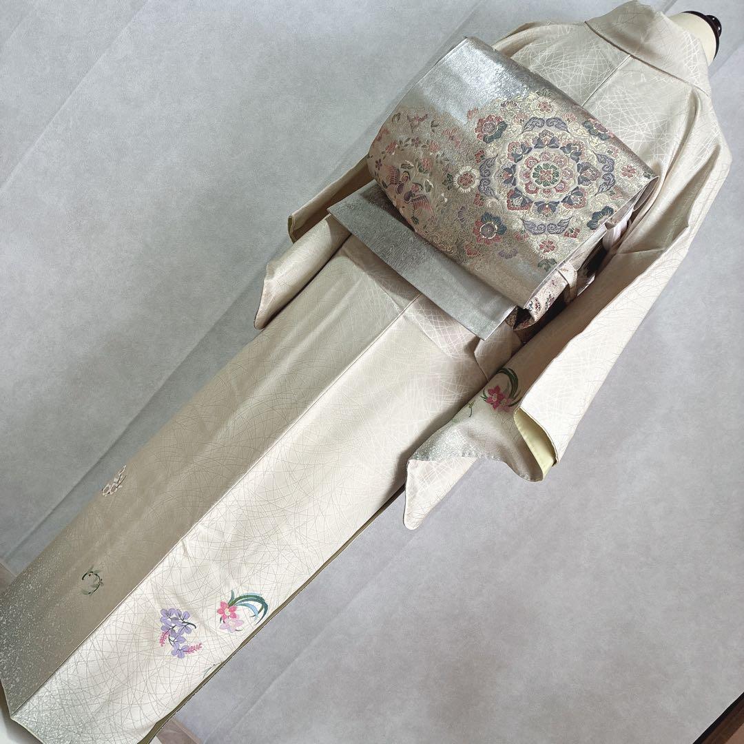付け下げ　フルセット　着物　正絹　花丸文様　訪問着　上品可憐　共布有り　J4