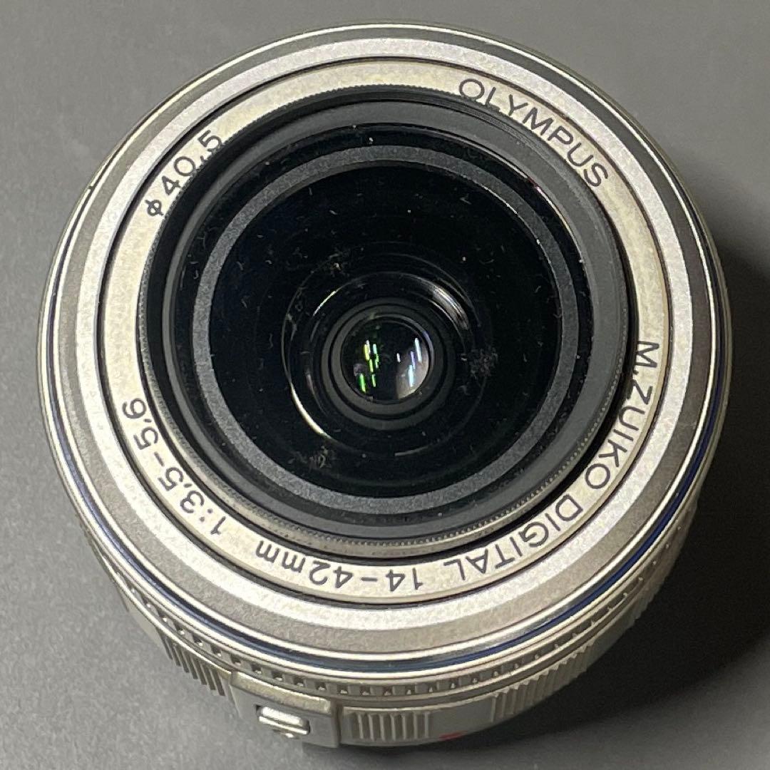 【訳あり・説明必読】OLYMPUSデジカメE-P2 レンズ・レザーホルダー付