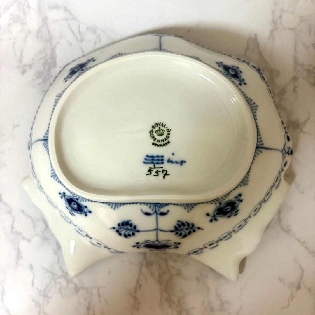 【Midoriさま専用】ブルーフルーテッド シェルディッシュ