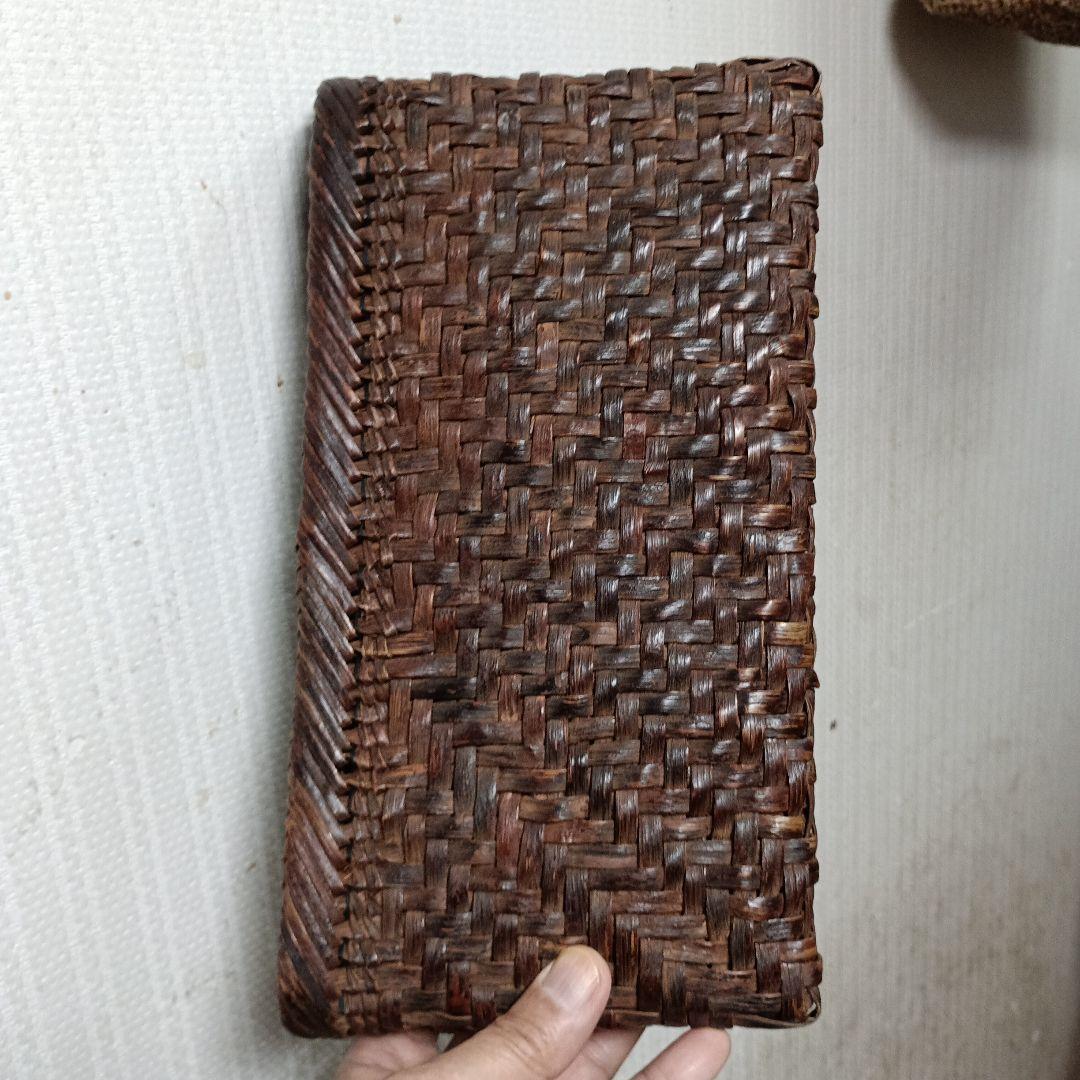 クラッチバッグ SKINS