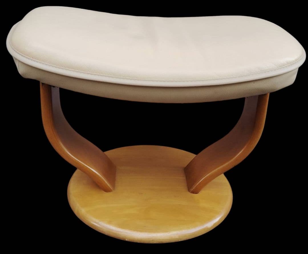 カリモク リクライニングソファ オットマン付 定価30万購入 美品 近県無料配送